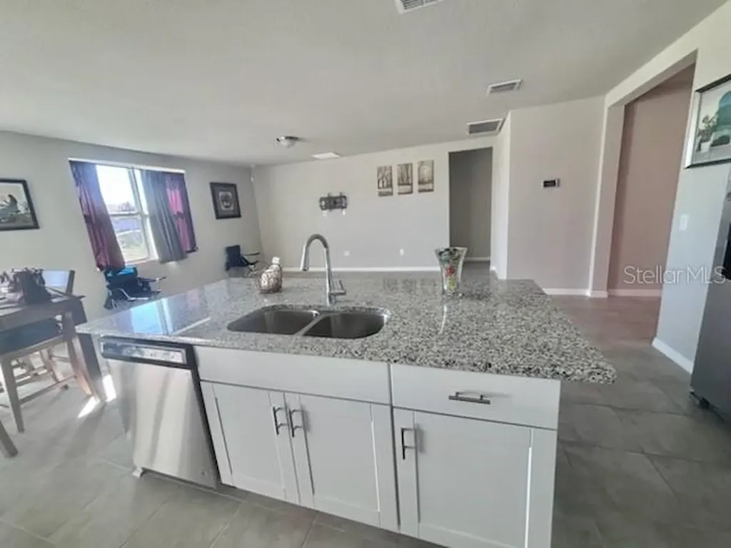 384 Guadlupe Street Haines City FL 33844