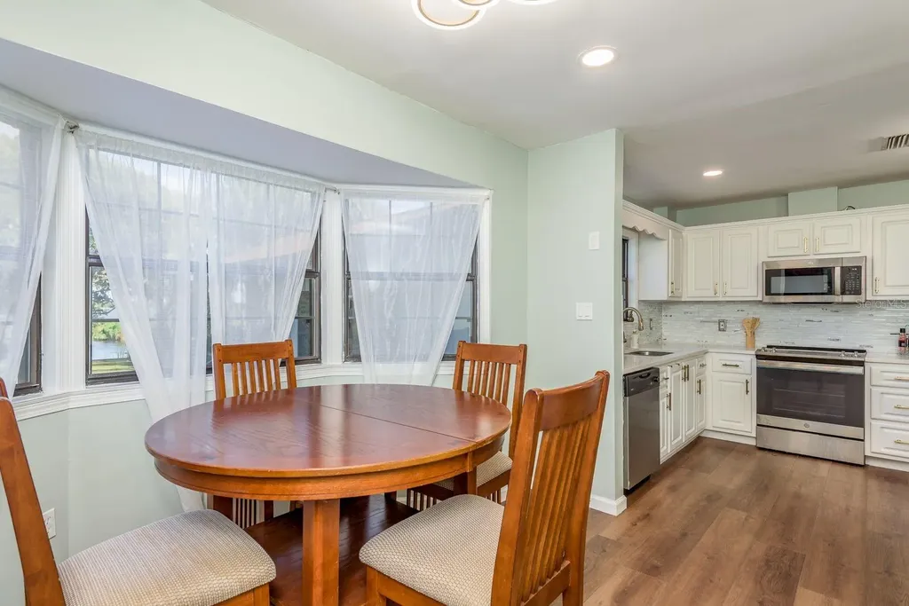 1416 Grove Avenue Leesburg FL 34748