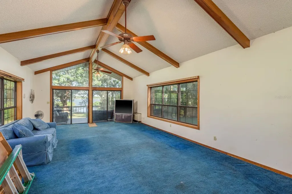 1416 Grove Avenue Leesburg FL 34748