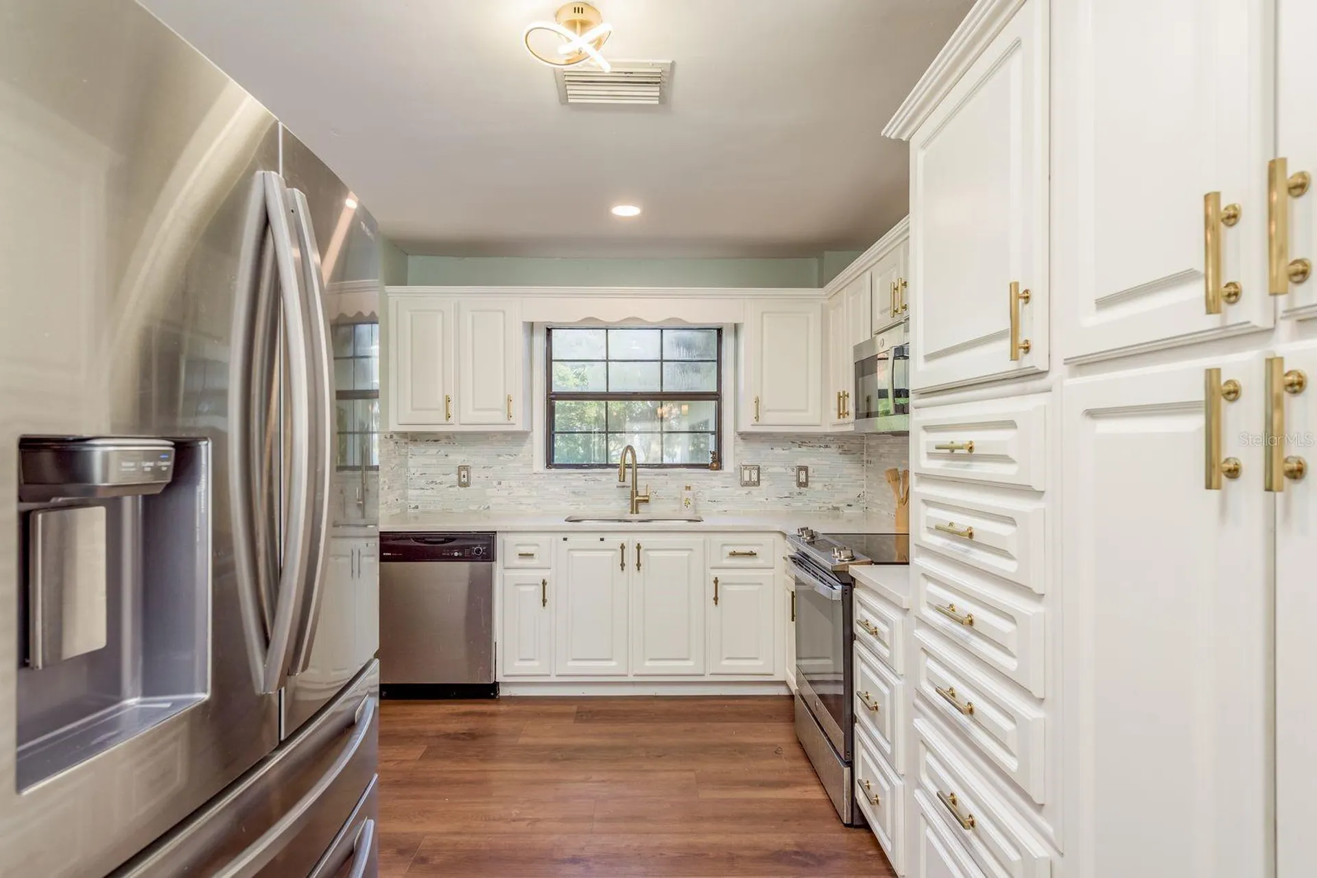 1416 Grove Avenue Leesburg FL 34748