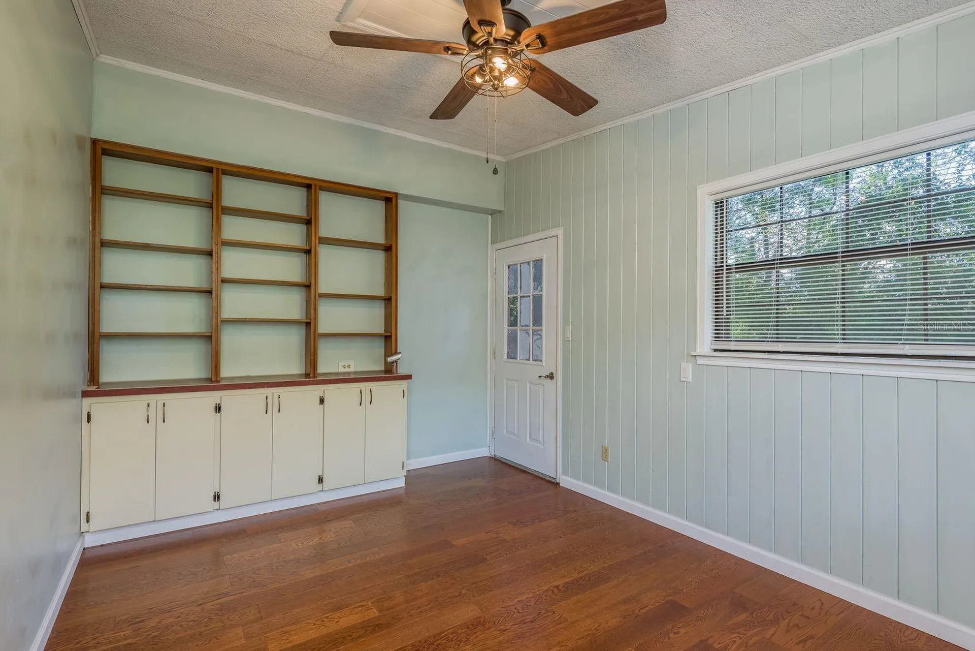1416 Grove Avenue Leesburg FL 34748