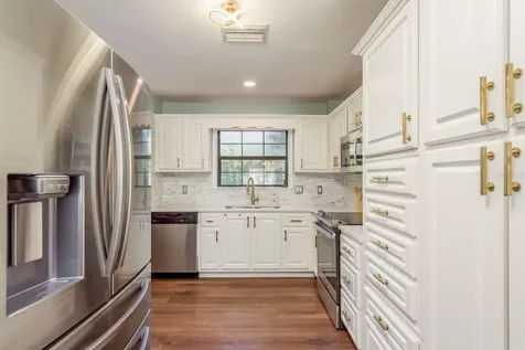 1416 Grove Avenue Leesburg FL 34748