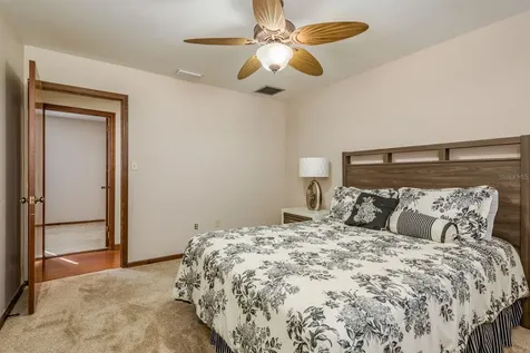 1416 Grove Avenue Leesburg FL 34748
