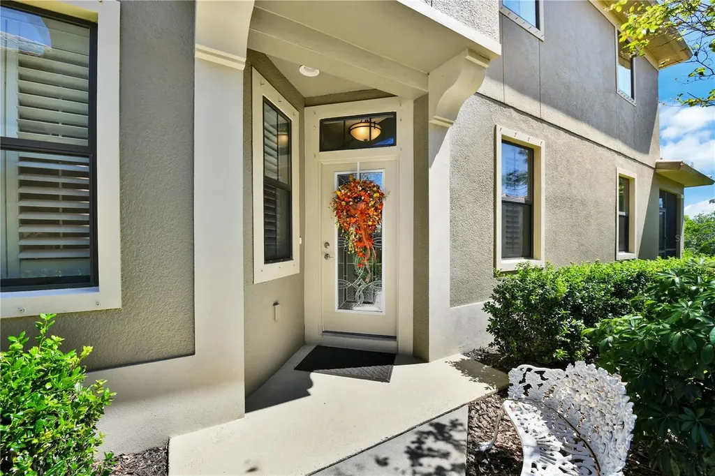 8206 Lapin Court Seminole FL 33777