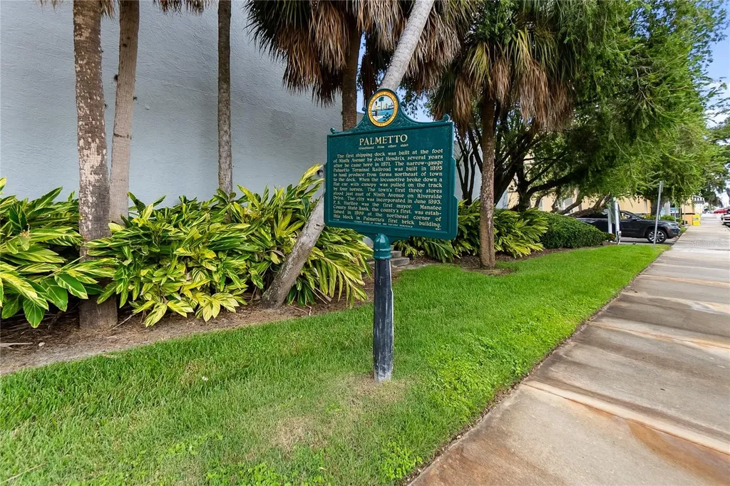 2701 13th Street W Palmetto FL 34221