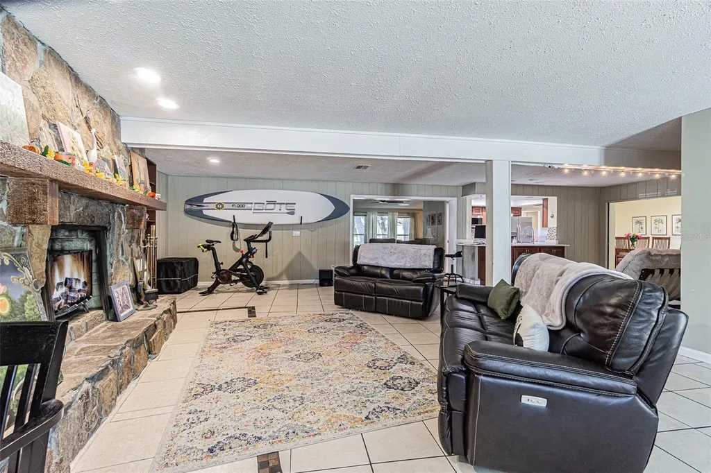 936 Highview Drive Palm Harbor FL 34683