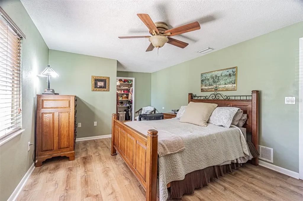 936 Highview Drive Palm Harbor FL 34683