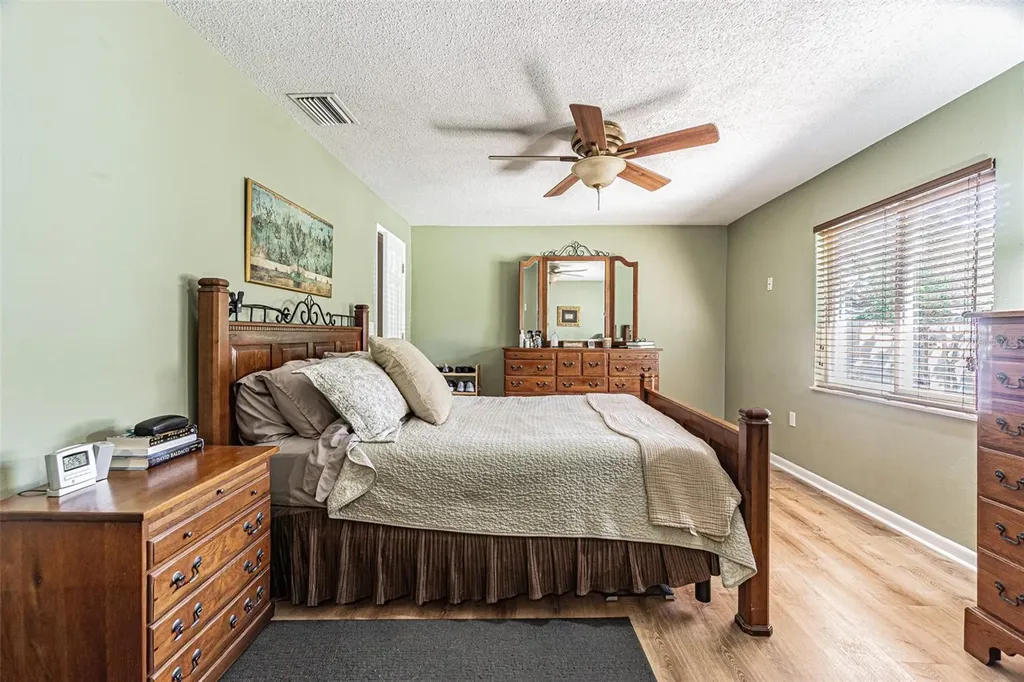 936 Highview Drive Palm Harbor FL 34683