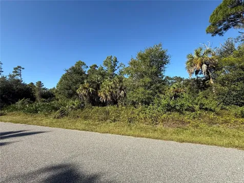 475 Barrett Street Port Charlotte FL 33954