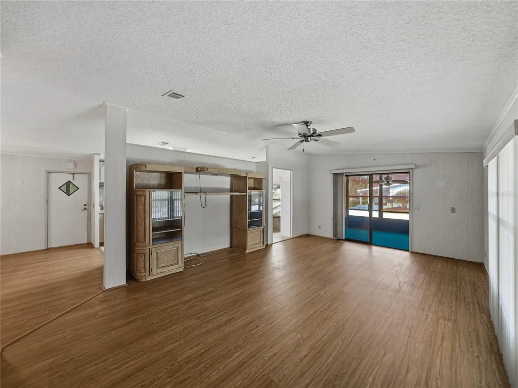 3822 Damian Drive Zephyrhills FL 33541