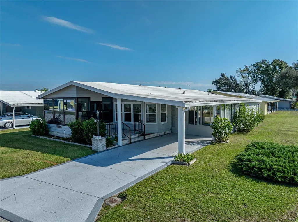 3822 Damian Drive Zephyrhills FL 33541