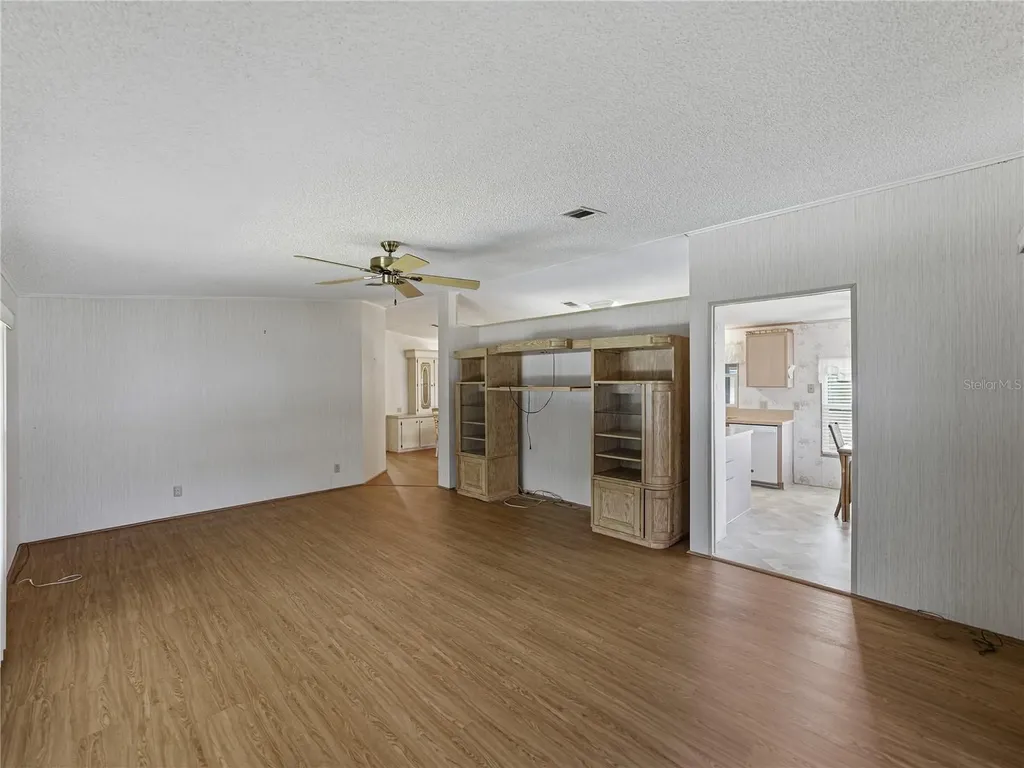 3822 Damian Drive Zephyrhills FL 33541