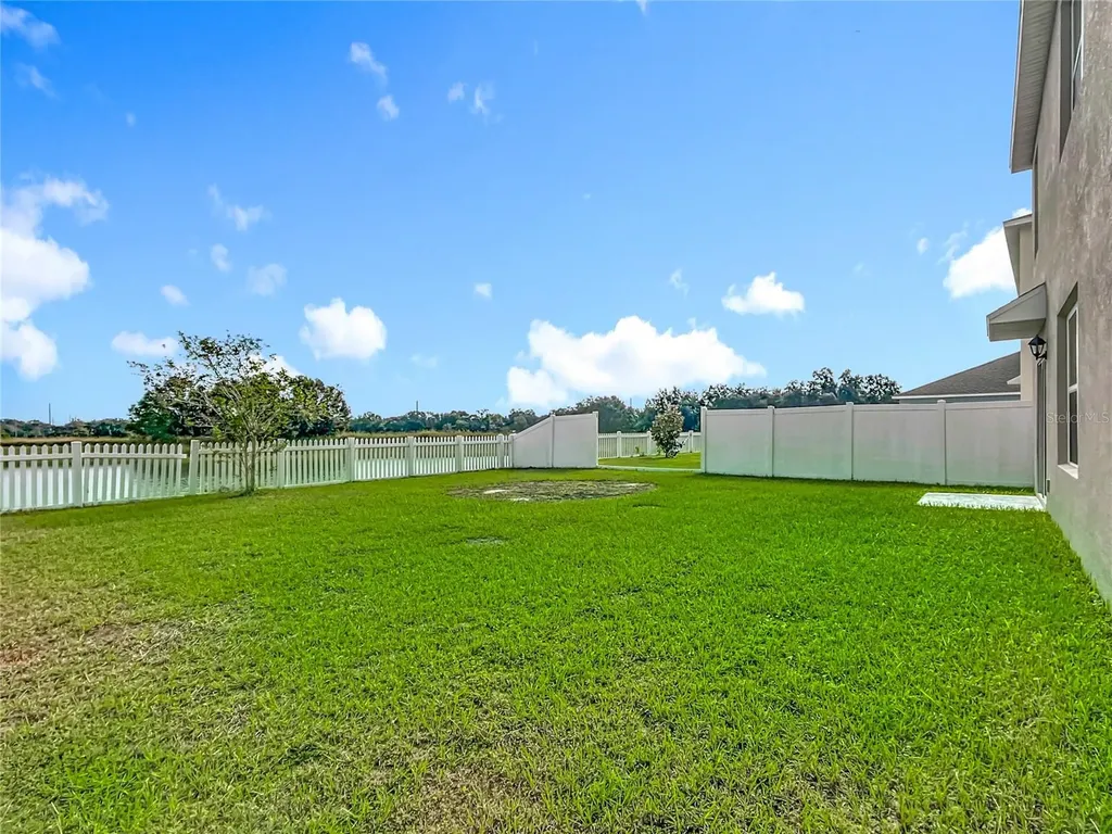 605 Honey Bell Road Winter Haven FL 33880