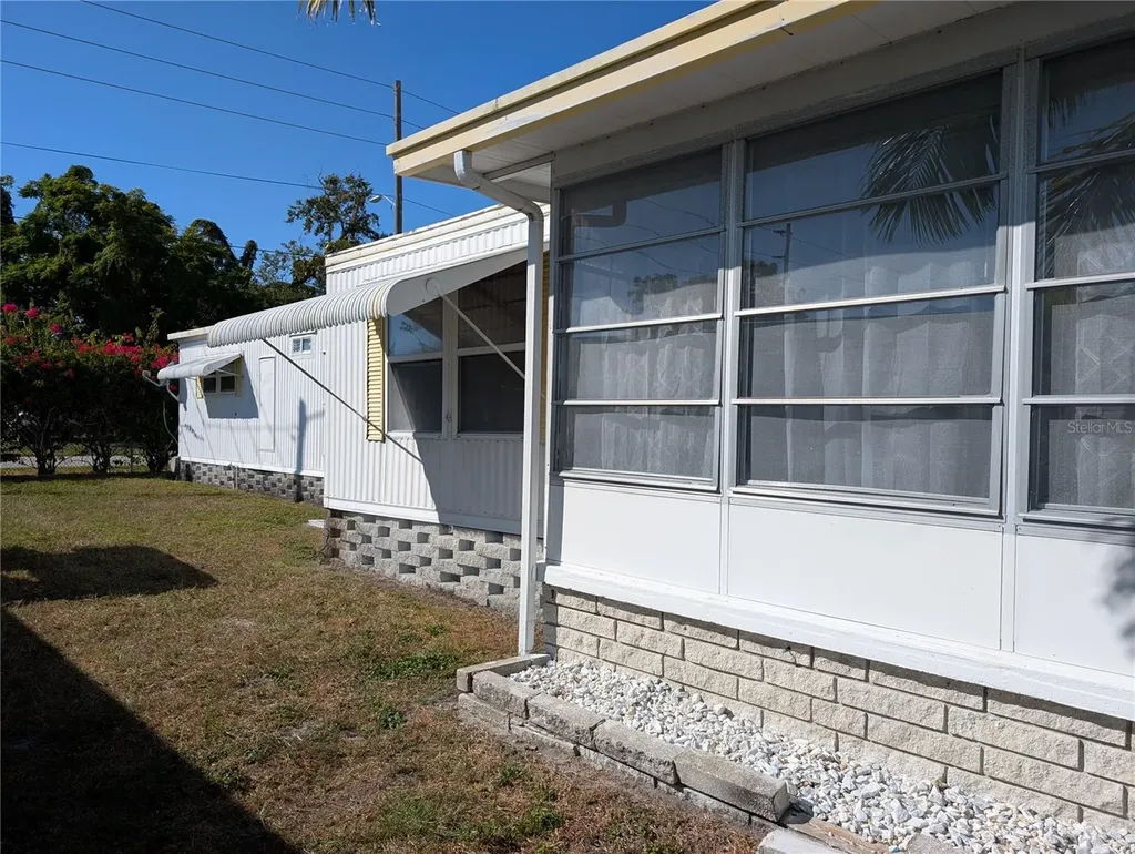 82010 A Street N Pinellas Park FL 33781