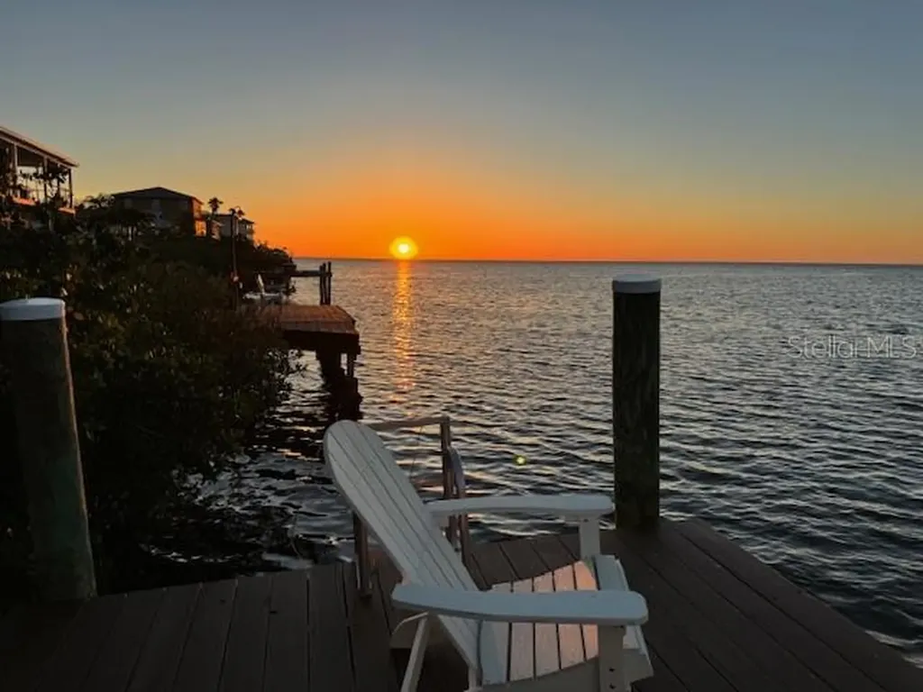 6603 Driftwood Drive Hudson FL 34667