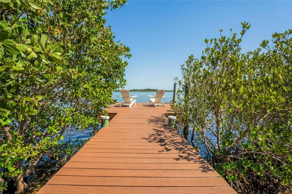 6603 Driftwood Drive Hudson FL 34667