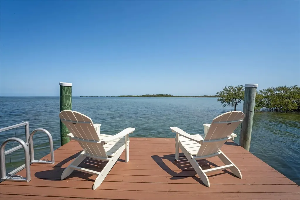 6603 Driftwood Drive Hudson FL 34667