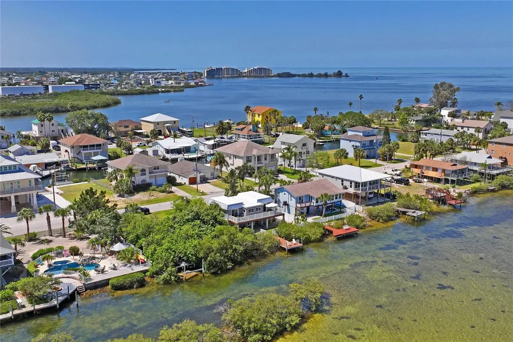 6603 Driftwood Drive Hudson FL 34667