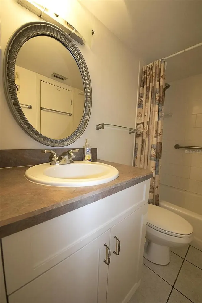 1571 S Atlantic Avenue New Smyrna Beach FL 32169