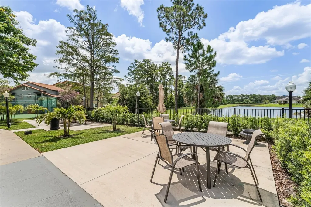 5124 Conroy Road Orlando FL 32811