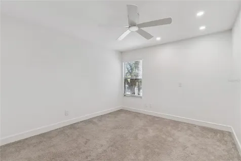 5124 Conroy Road Orlando FL 32811