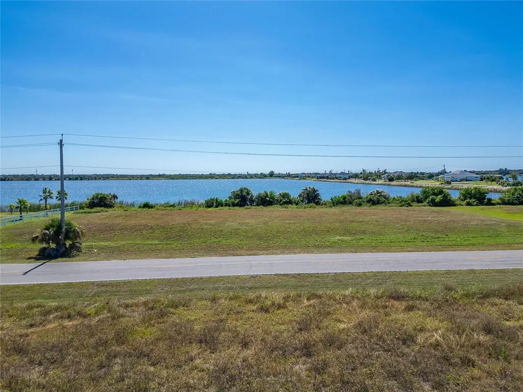 Gulf City Road Ruskin FL 33570