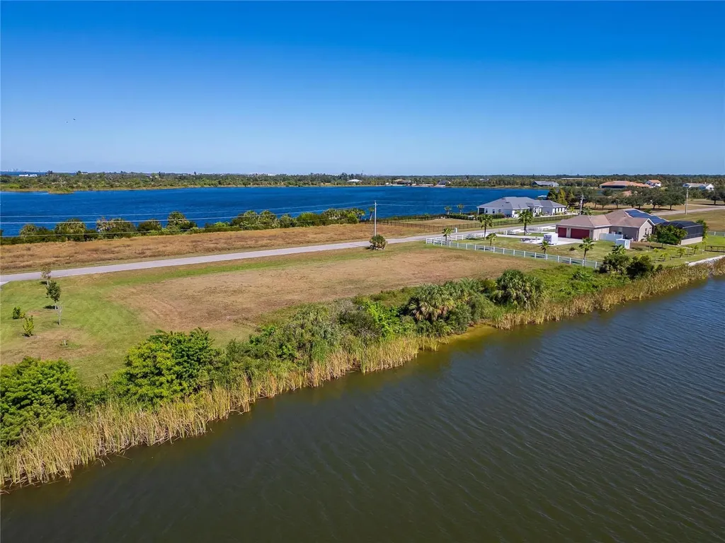Gulf City Road Ruskin FL 33570