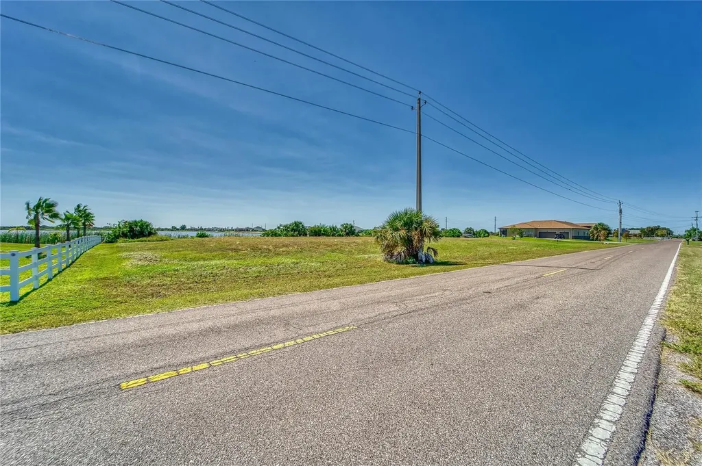 Gulf City Road Ruskin FL 33570