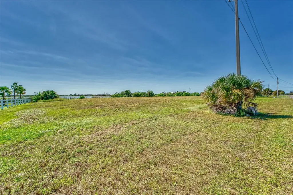 Gulf City Road Ruskin FL 33570