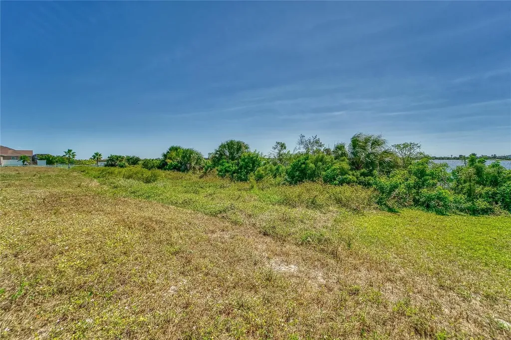 Gulf City Road Ruskin FL 33570