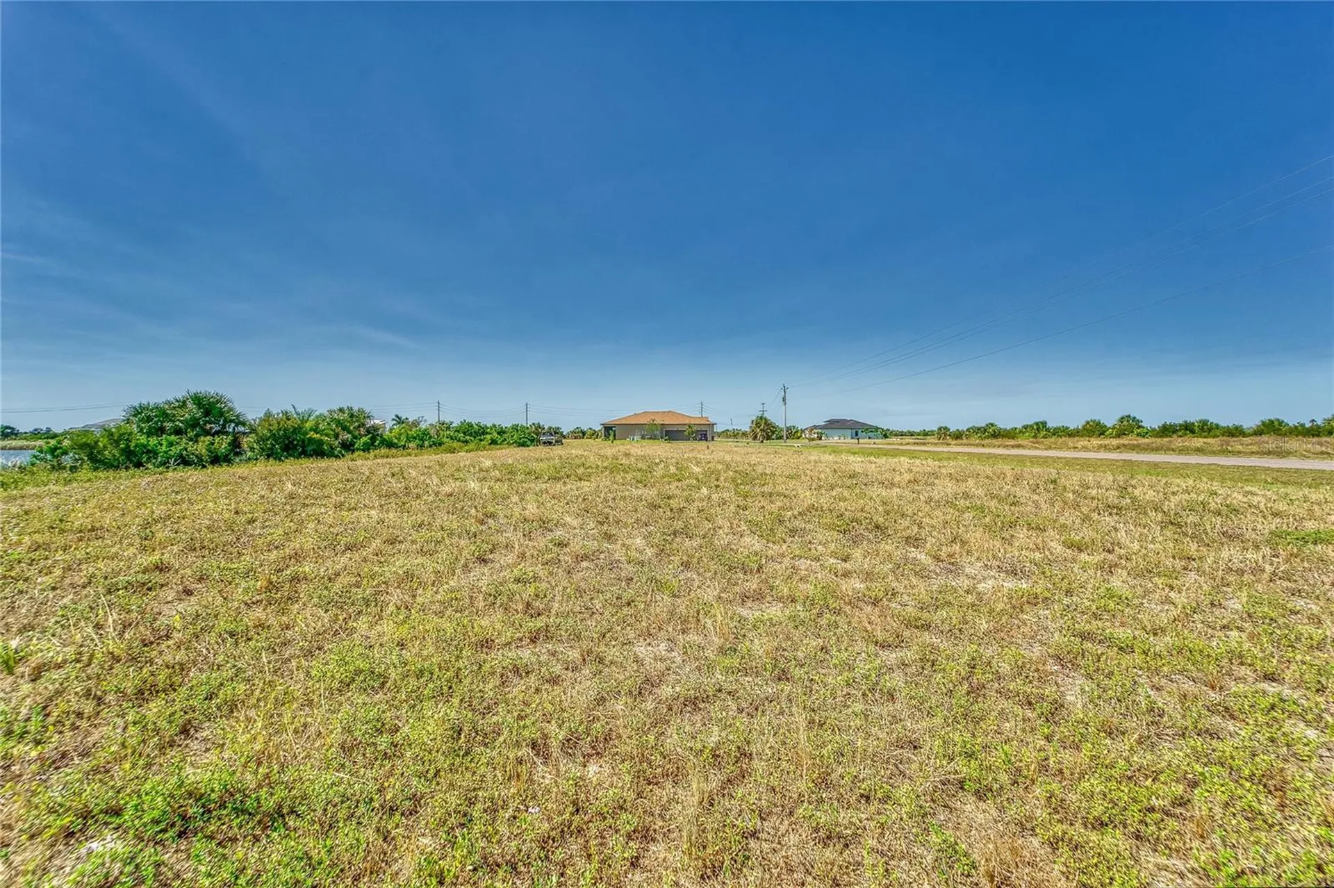 Gulf City Road Ruskin FL 33570