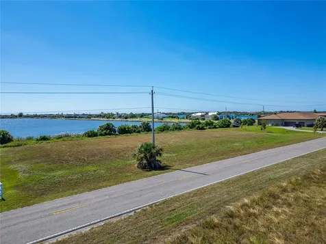 Gulf City Road Ruskin FL 33570
