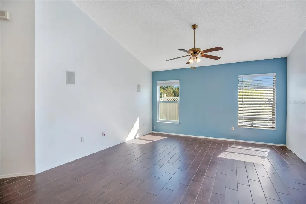 6019 Long Peak Drive Orlando FL 32810