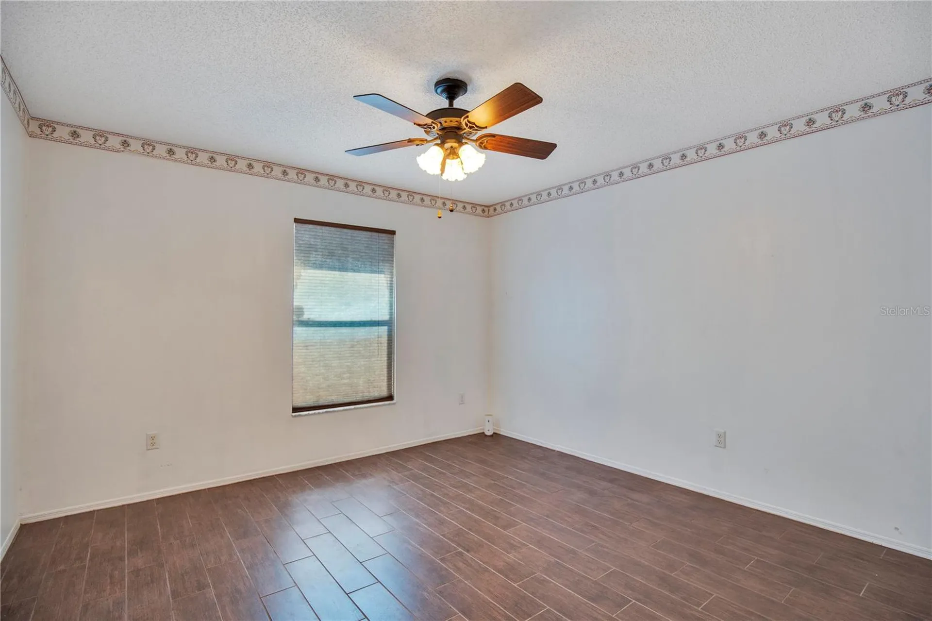 6019 Long Peak Drive Orlando FL 32810