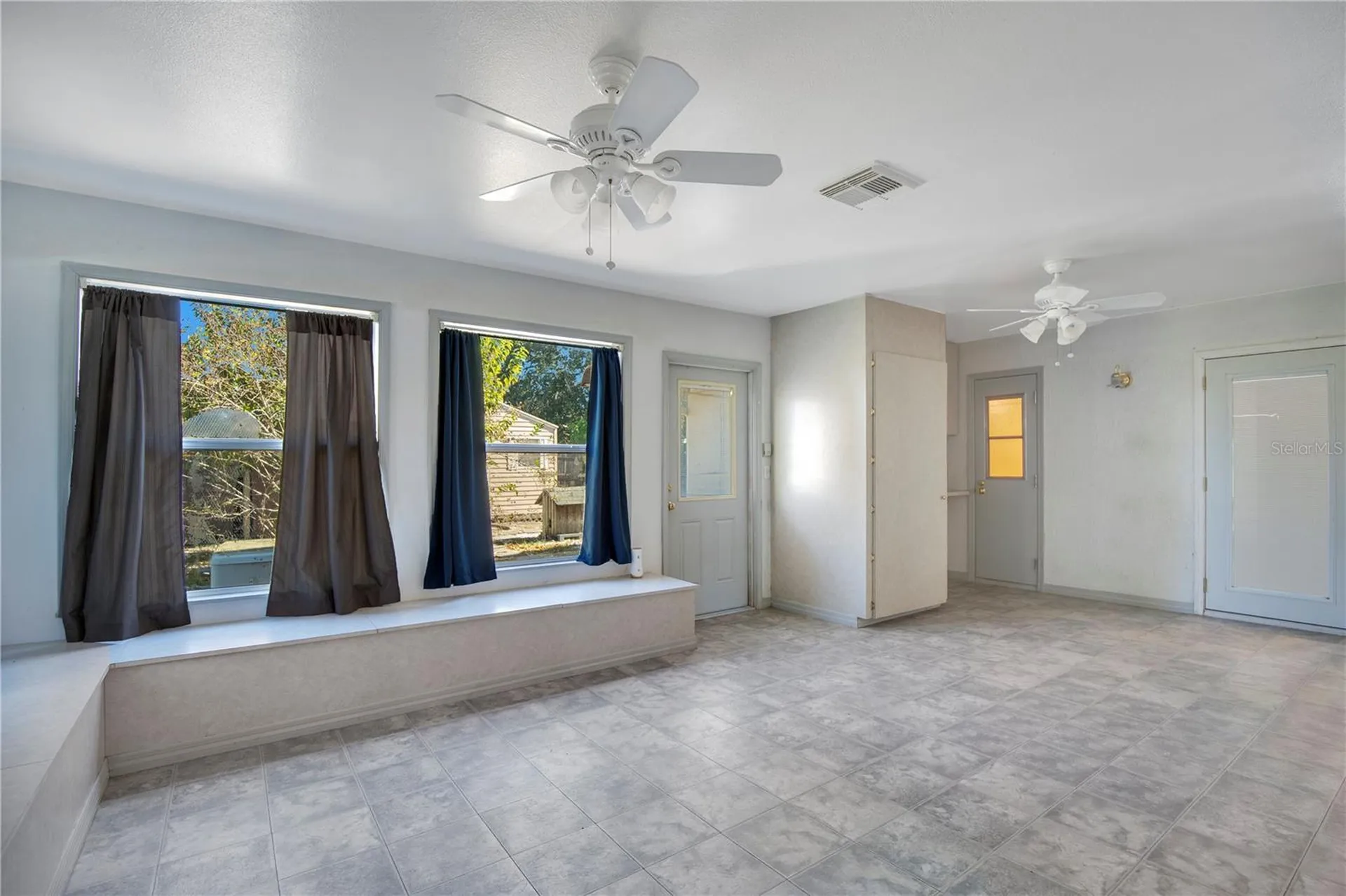 6019 Long Peak Drive Orlando FL 32810