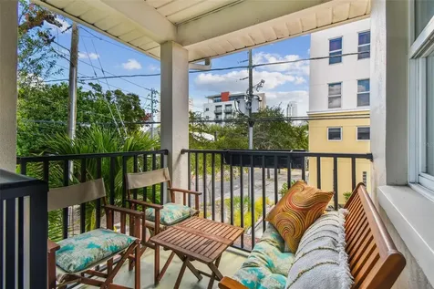 210 6th Avenue N St Petersburg FL 33701
