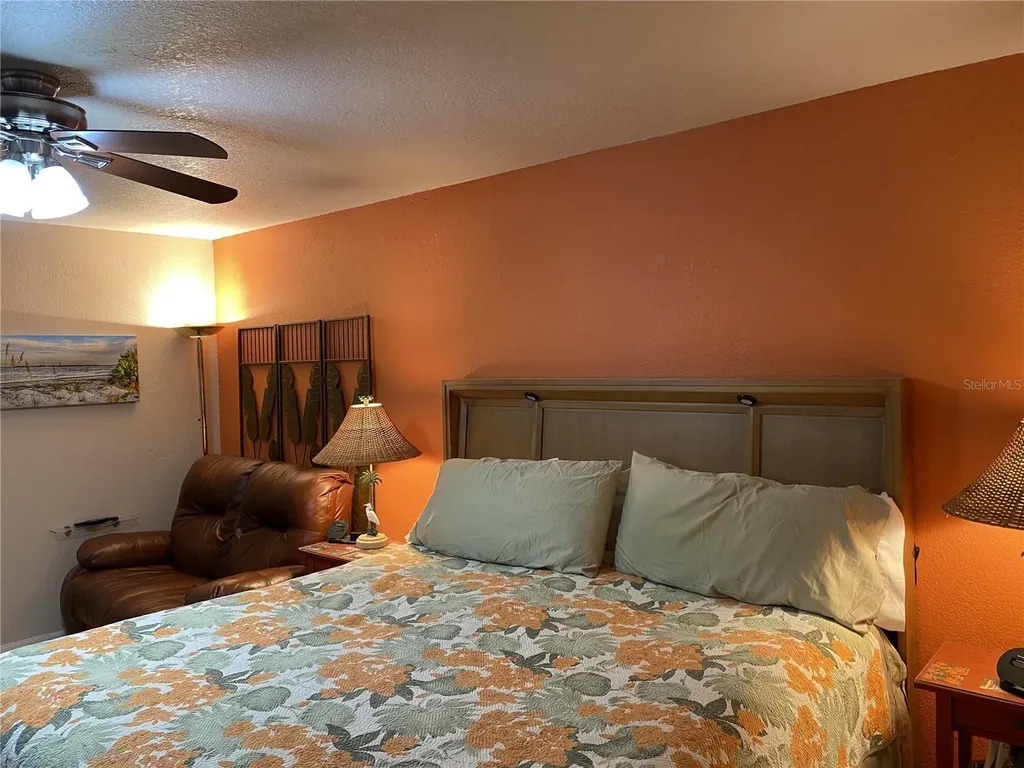 1571 S Atlantic Avenue New Smyrna Beach FL 32169