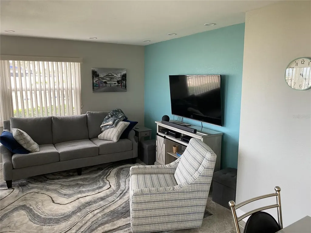 1571 S Atlantic Avenue New Smyrna Beach FL 32169