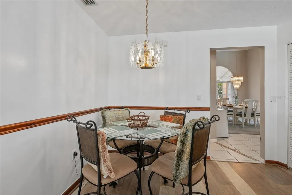 6423 Drewrys Bluff Bradenton FL 34203