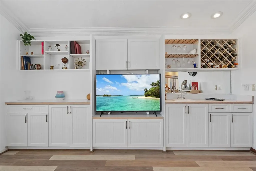 6423 Drewrys Bluff Bradenton FL 34203