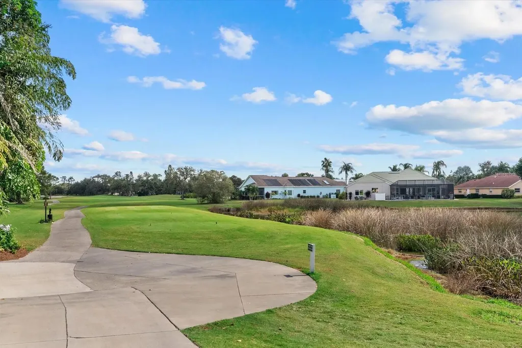 6423 Drewrys Bluff Bradenton FL 34203