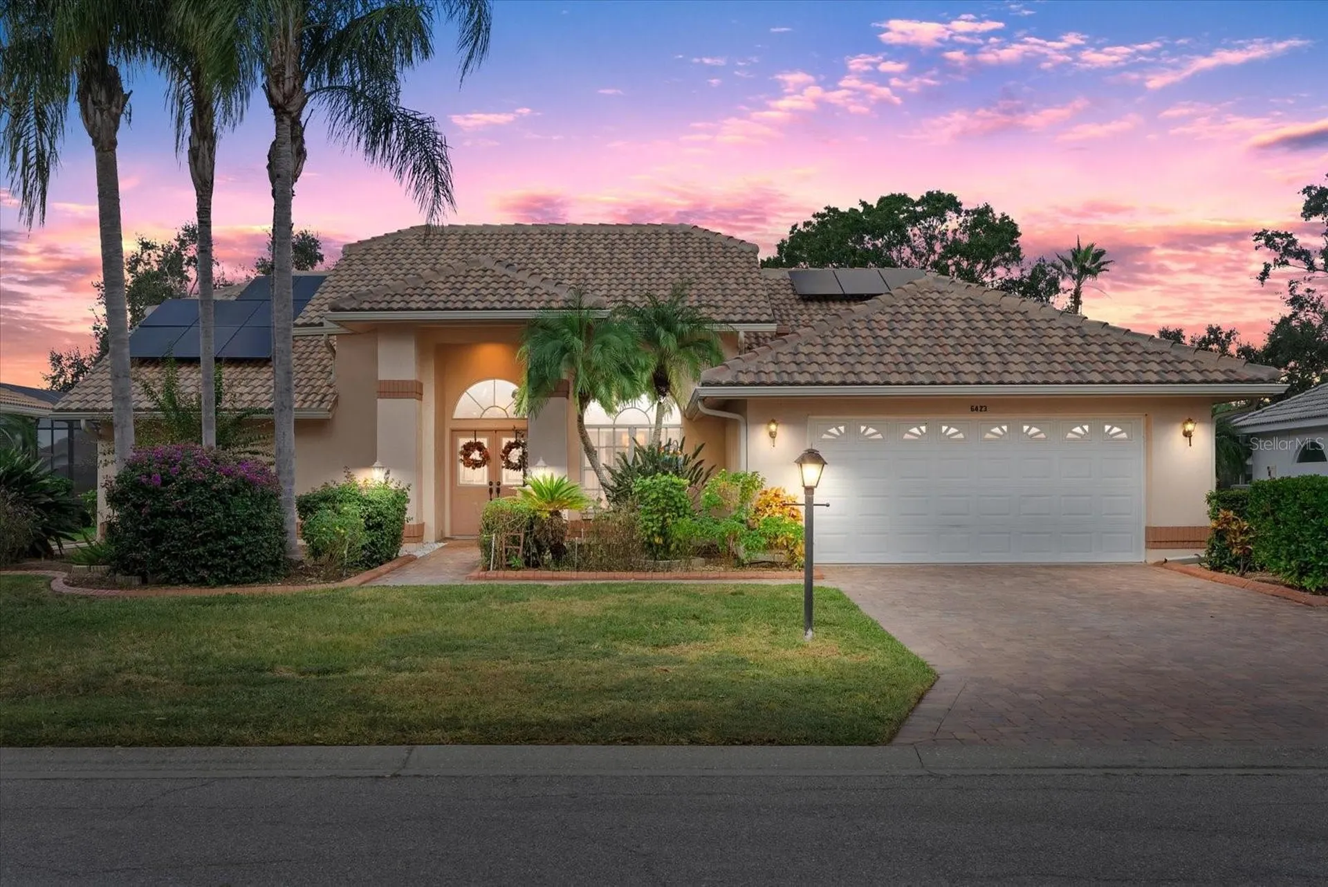6423 Drewrys Bluff Bradenton FL 34203