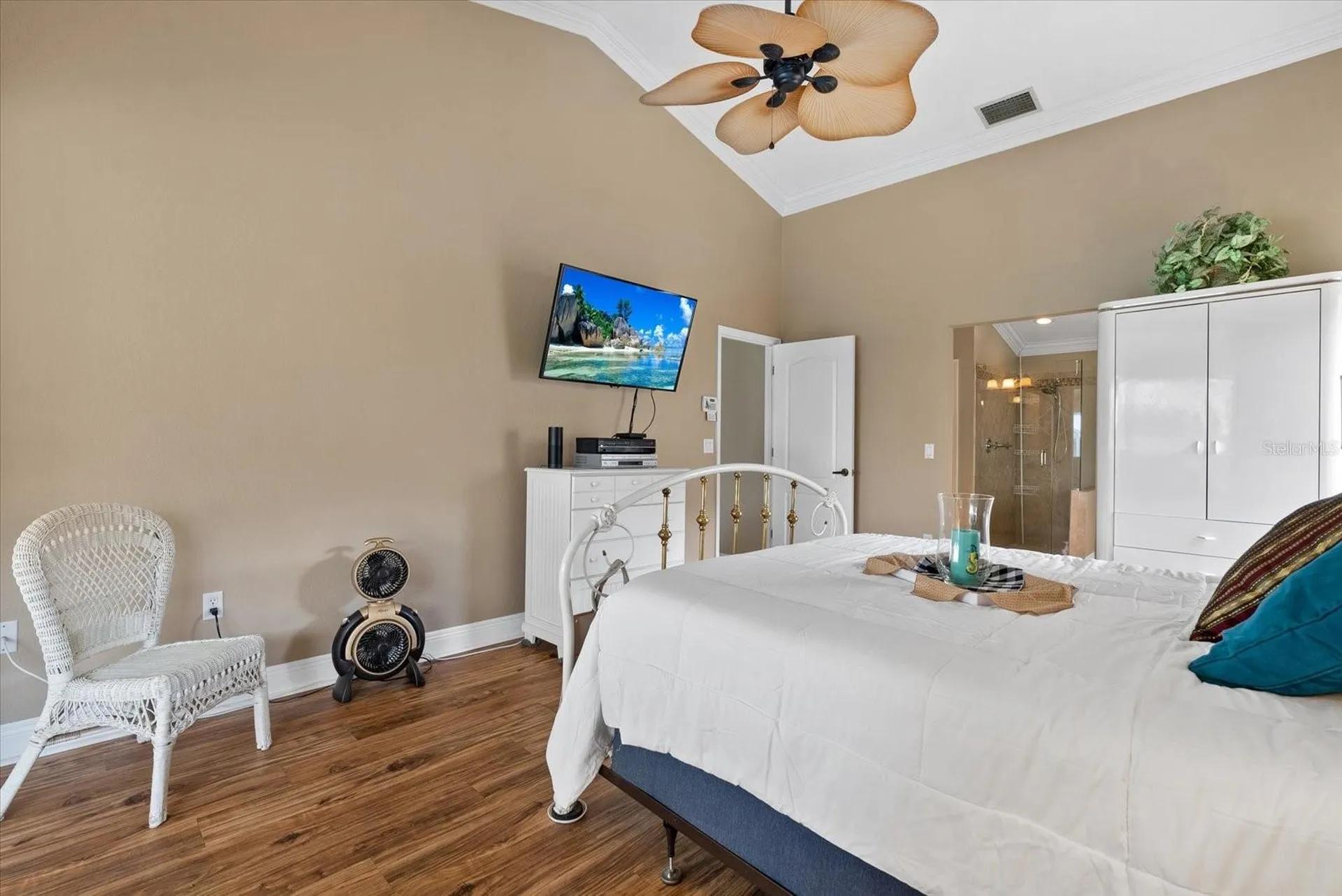 6423 Drewrys Bluff Bradenton FL 34203