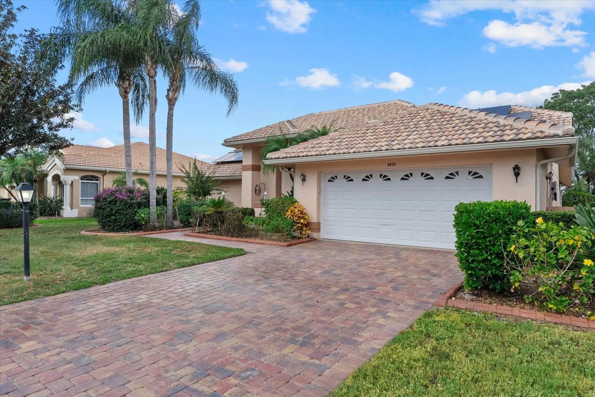 6423 Drewrys Bluff Bradenton FL 34203