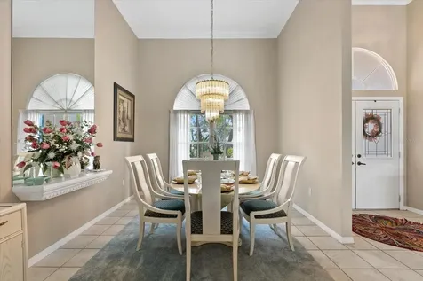 6423 Drewrys Bluff Bradenton FL 34203