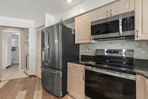 6423 Drewrys Bluff Bradenton FL 34203