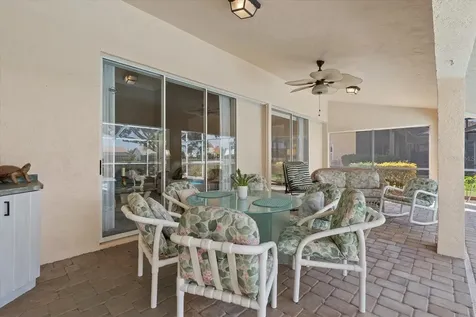6423 Drewrys Bluff Bradenton FL 34203