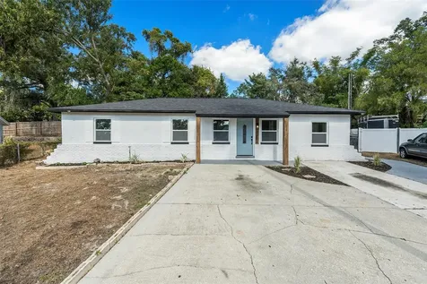 7106 Lynwood Drive Tampa FL 33637