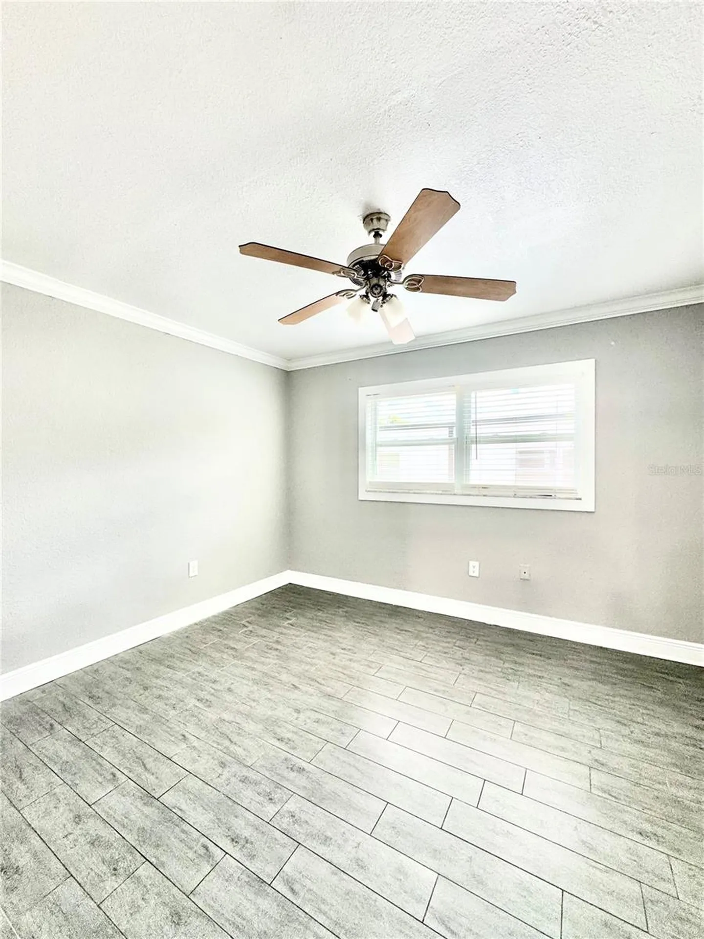 1921 Drive Martin Luther King Jr Street N St Petersburg FL 33704