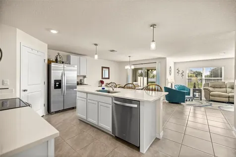 207 SE 66th Court Ocala FL 34472